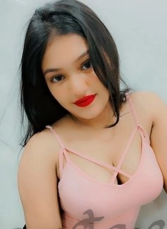 Call Girl Delhi Shivani