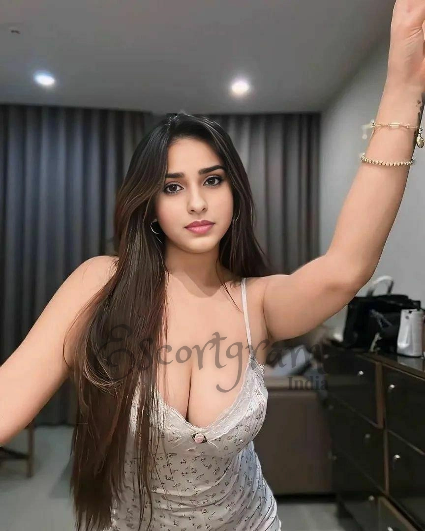 Call Girl Delhi Sima