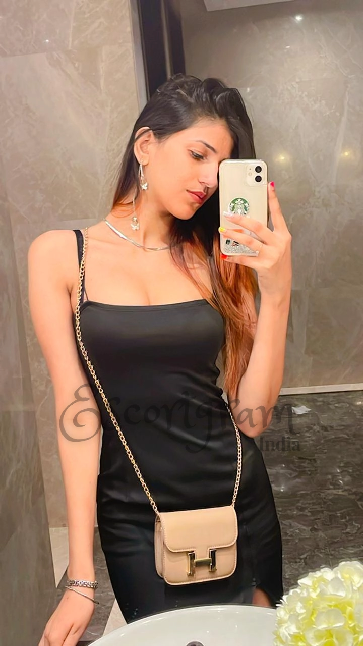 Call Girl Delhi Sofia