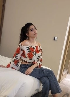 Call Girl Delhi Somya