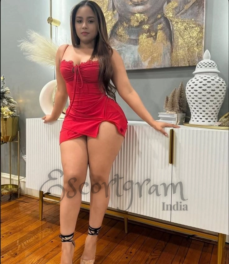 Call Girl Delhi Shayna