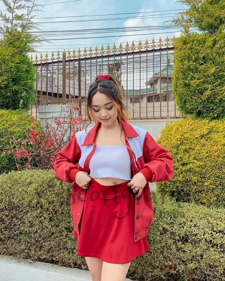 Call Girl Delhi Shayna