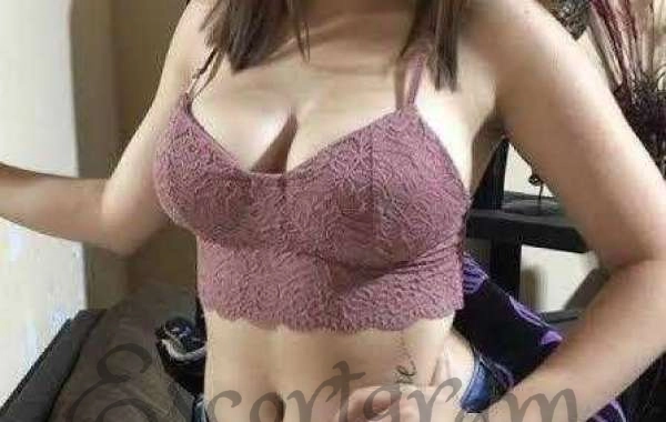 Call Girl Delhi Muskaan
