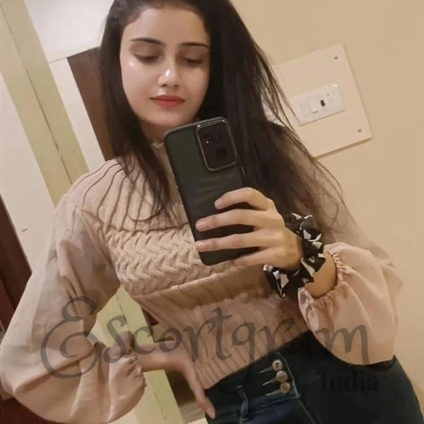 Call Girl Delhi Vaani