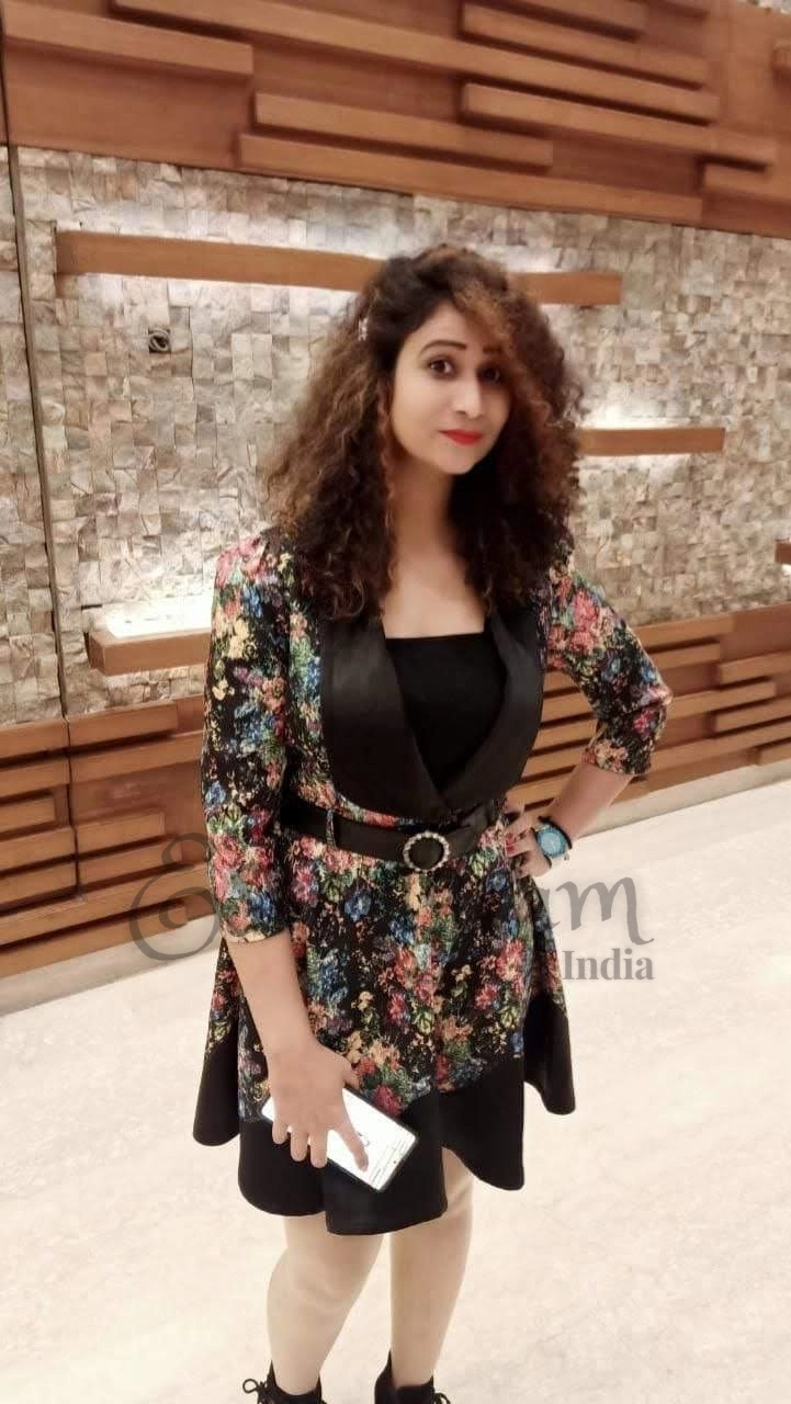 Call Girl Delhi Vandita Sharma High Profile Call Girl