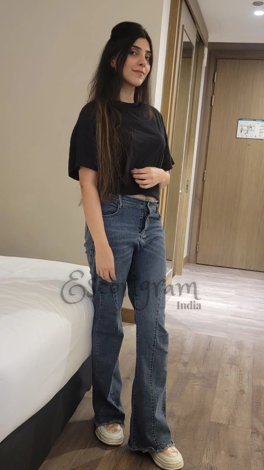 Call Girl Delhi Vanyaa Agarwal