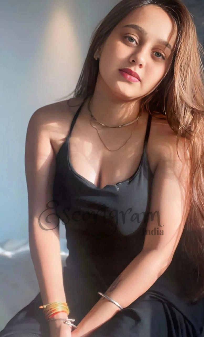 Call Girl Delhi Varsha