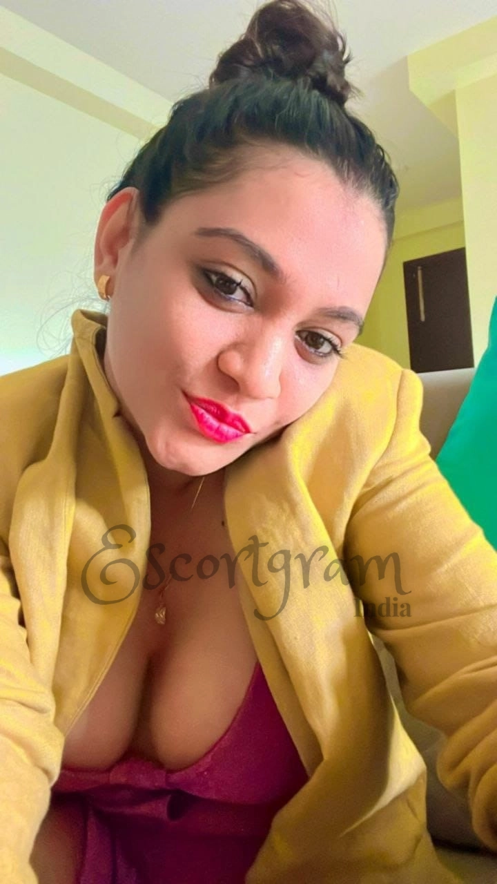 Call Girl Delhi Vishakha