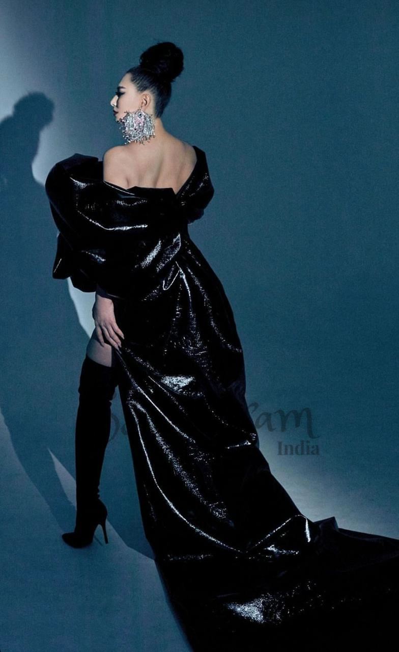 Call Girl Delhi Zara