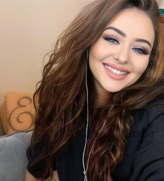 Call Girl Delhi Minakshi