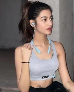 Call Girl Delhi Minakshi