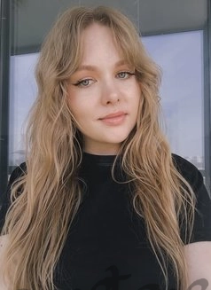 Call Girl DELHI Angelina