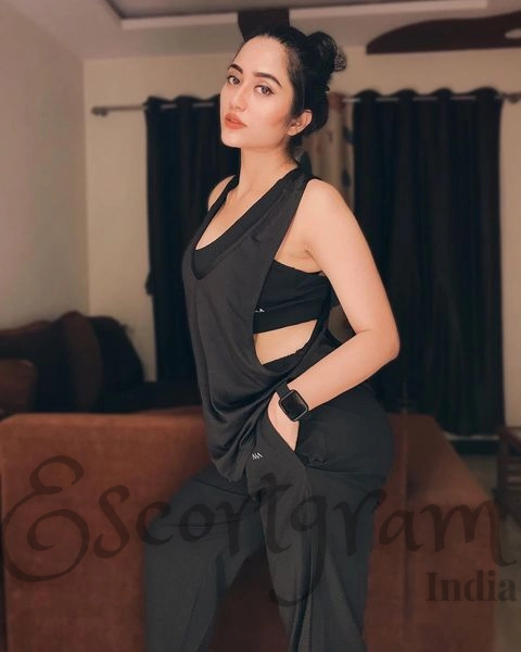 Call Girl Delhi Minakshi