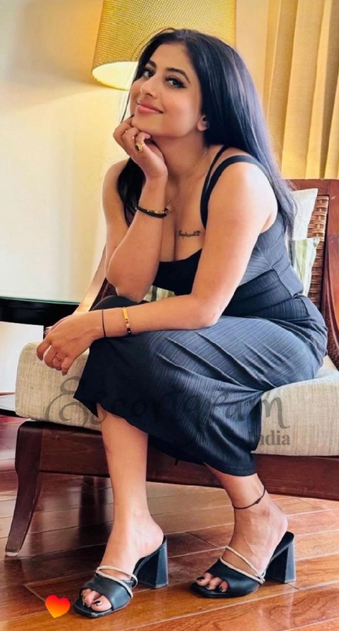 Call Girl DELHI Ayushi