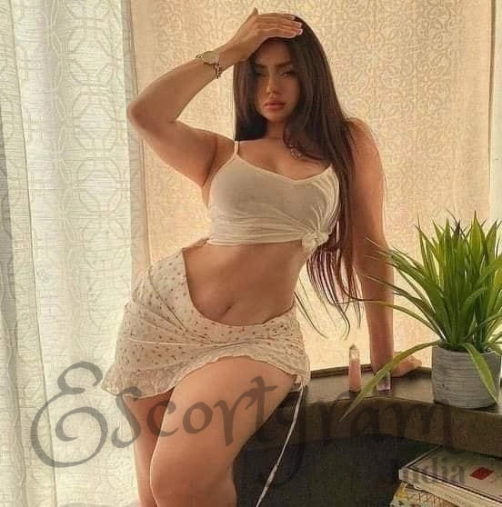 Call Girl Delhi Minakshi