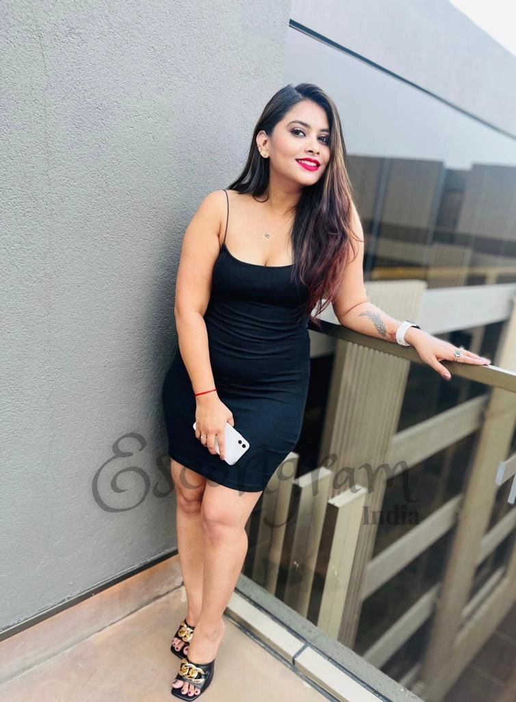 Call Girl Delhi Minakshi