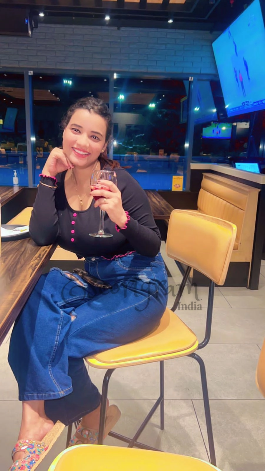 Call Girl Delhi Minakshi