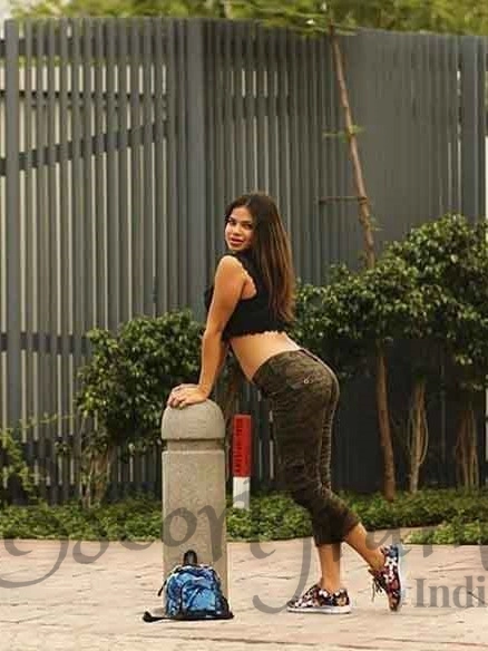 Call Girl Delhi Minakshi