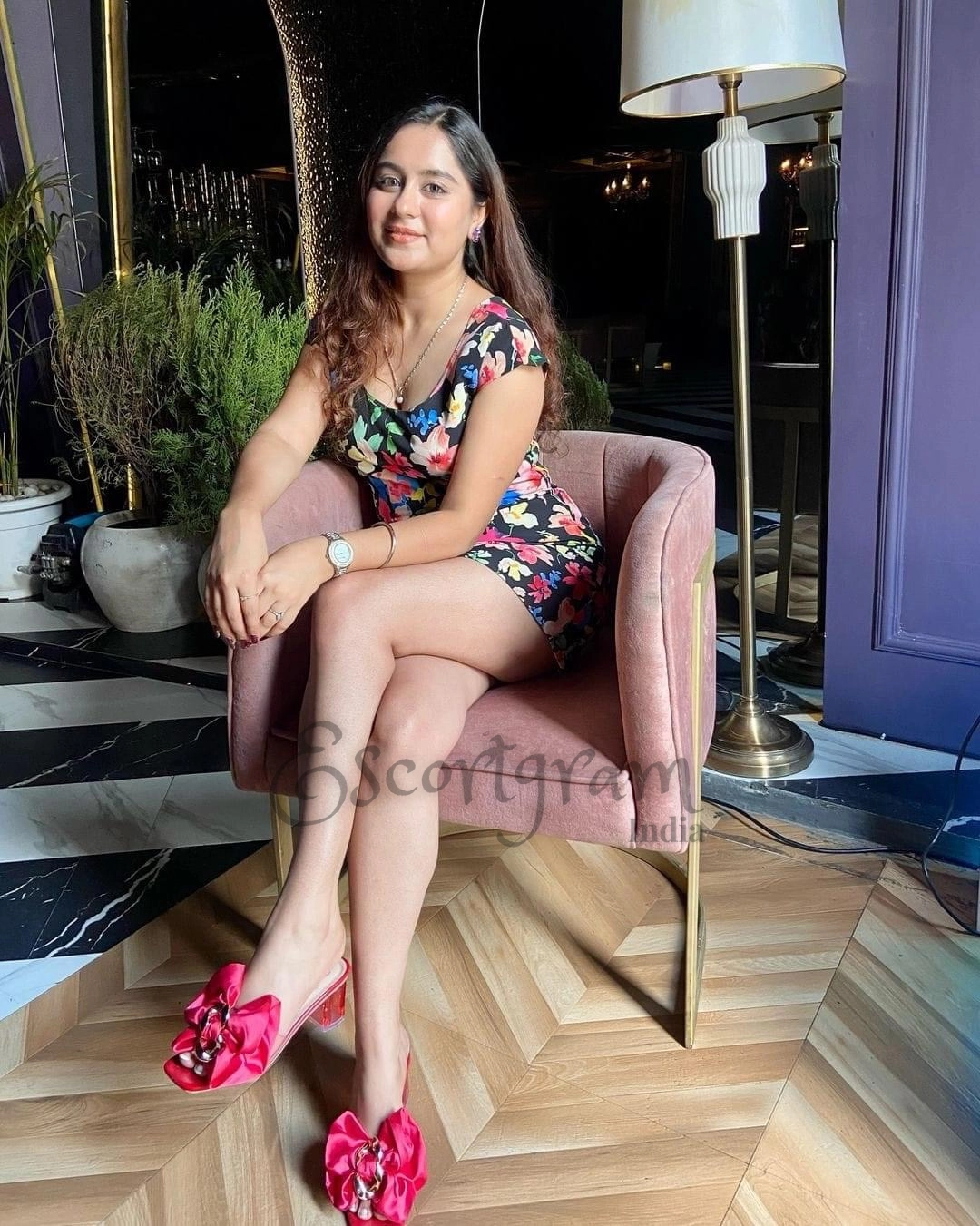 Call Girl Delhi Minakshi