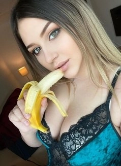 Call Girl DELHI Jaslina