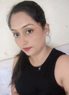 Call Girl Delhi Minakshi