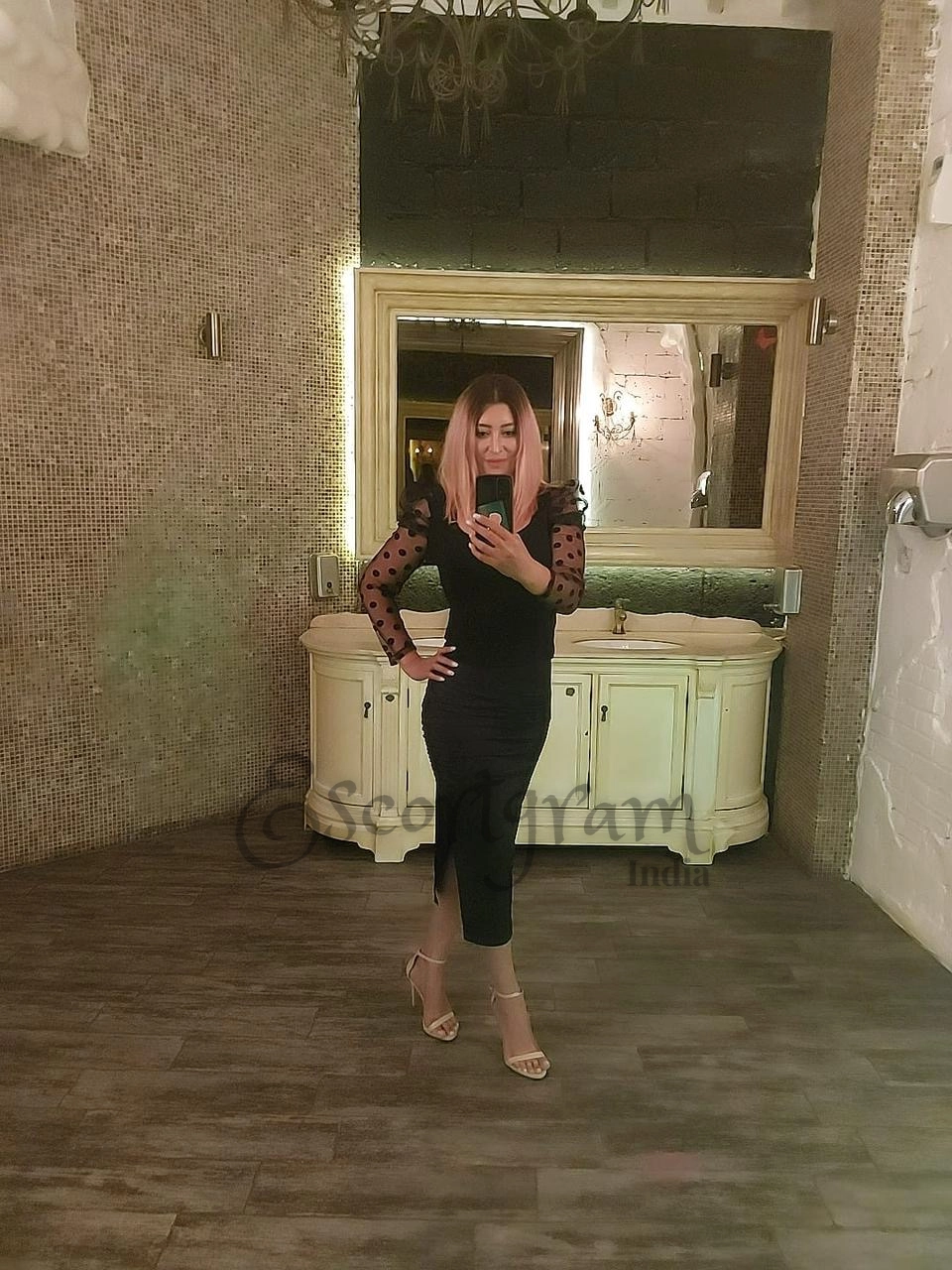 Call Girl Delhi Minakshi