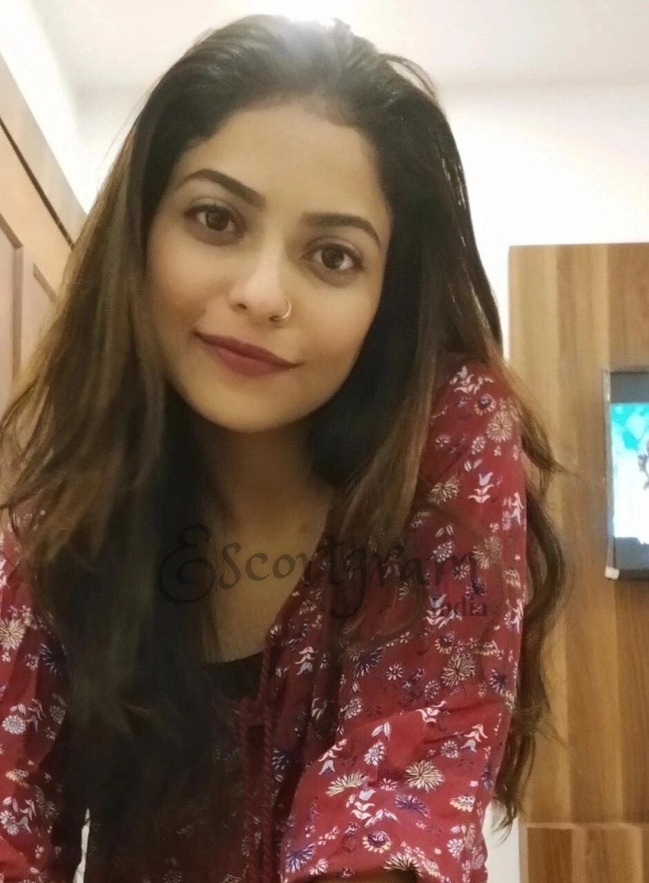 Call Girl Delhi Minakshi
