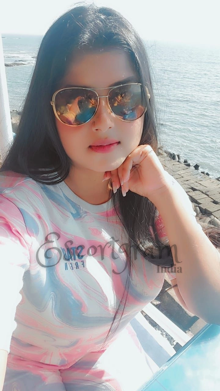 Call Girl Delhi Minakshi