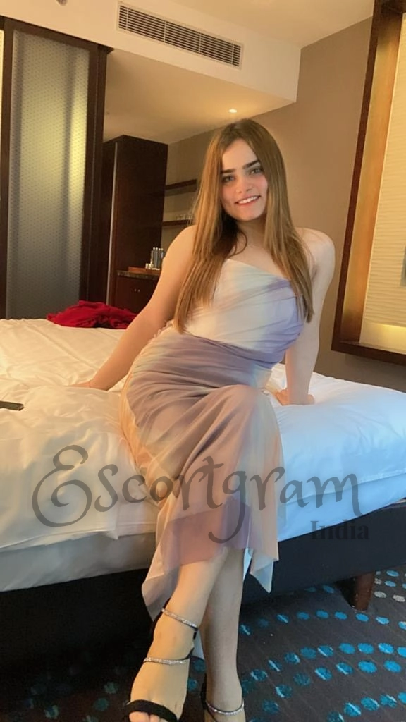 Call Girl Delhi Minakshi