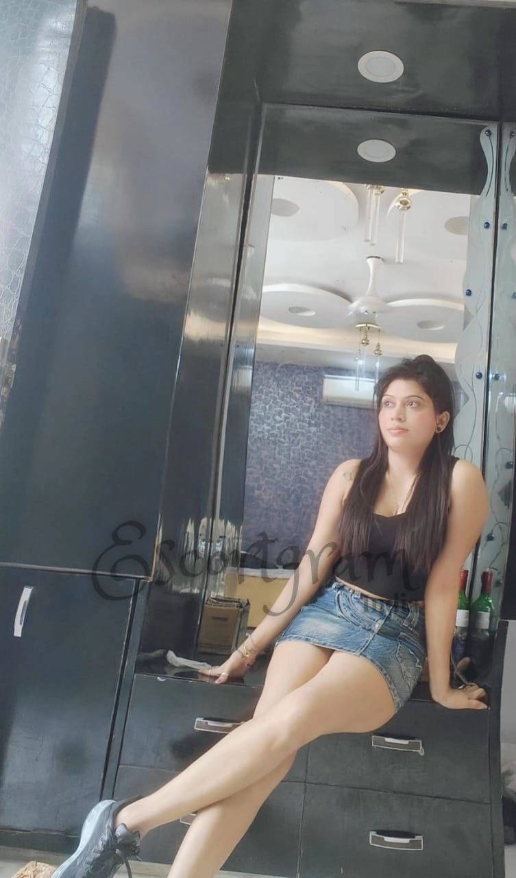 Call Girl Delhi Minakshi