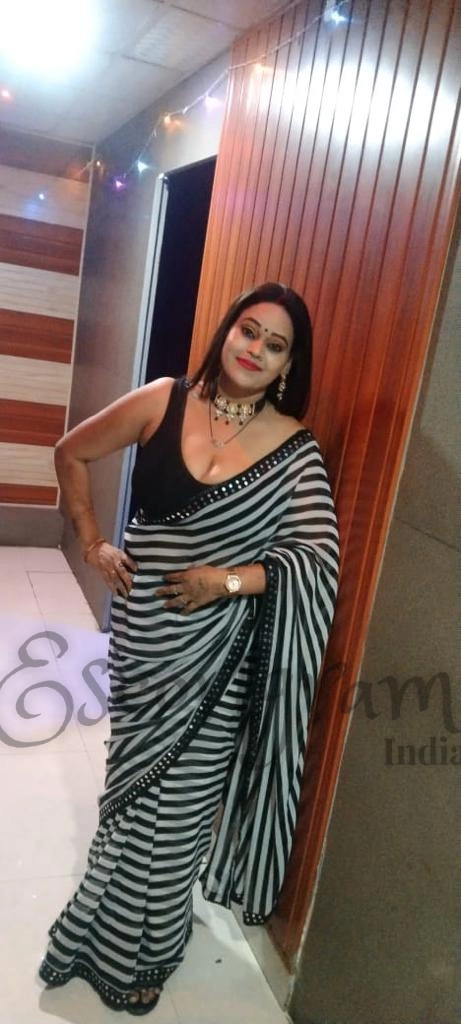 Call Girl Delhi Minakshi