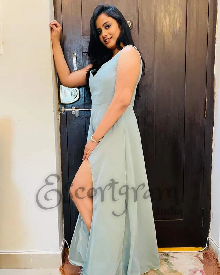 Call Girl Delhi Minakshi