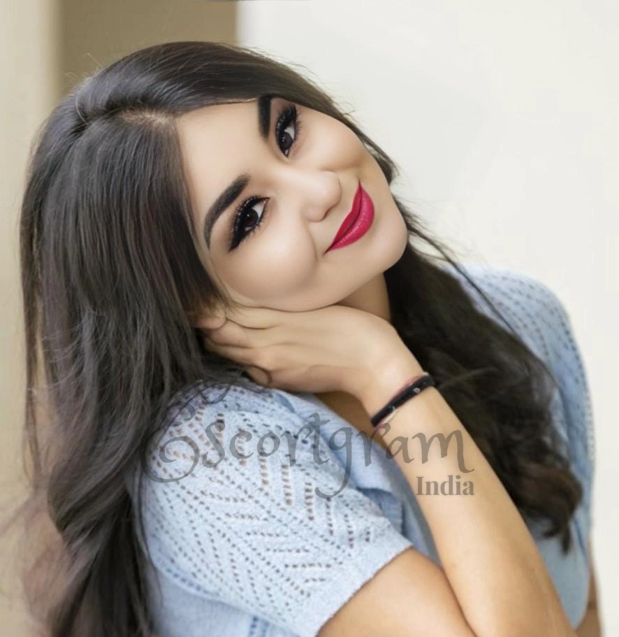 Call Girl DELHI Sofiya