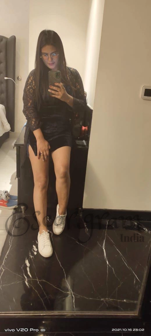 Call Girl Delhi Minakshi